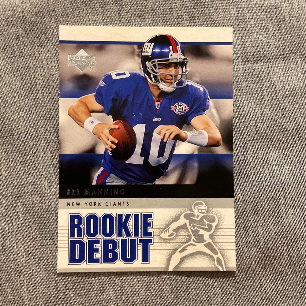Eli Manning New York Giants Upper Deck 2005 Rookie Football Card #64